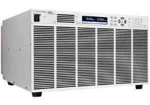 Використовується AC живлення Agilent AC6804A