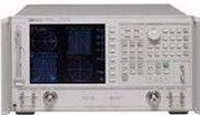 Використовуваний мережевий аналізатор Agilent 8719 ES